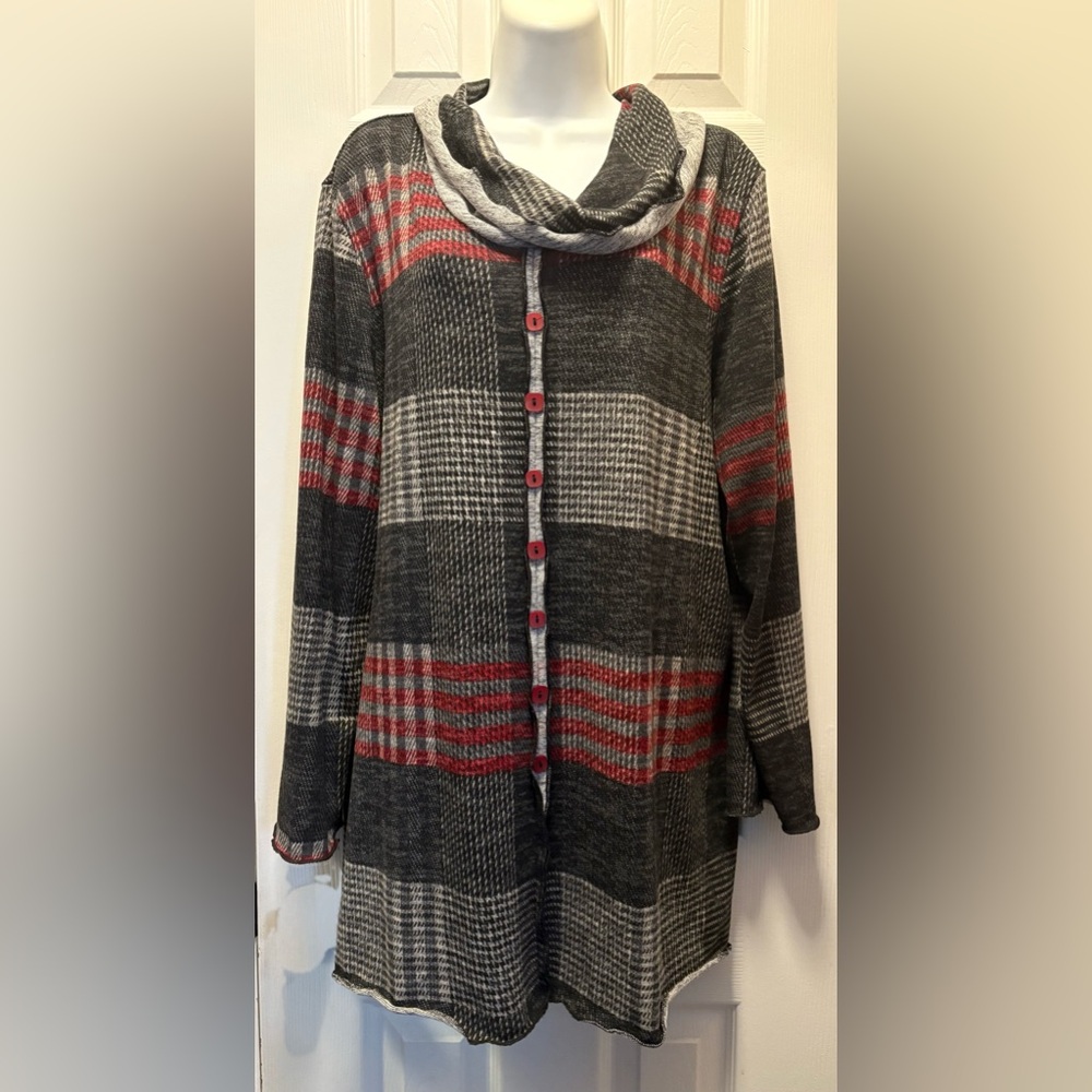 Cozy Plaid Cowl Neck Tunic Plus Women's 1X Pullover Top